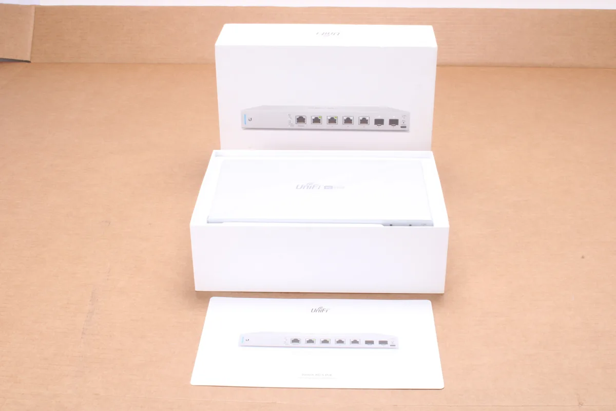 opened UniFi device
