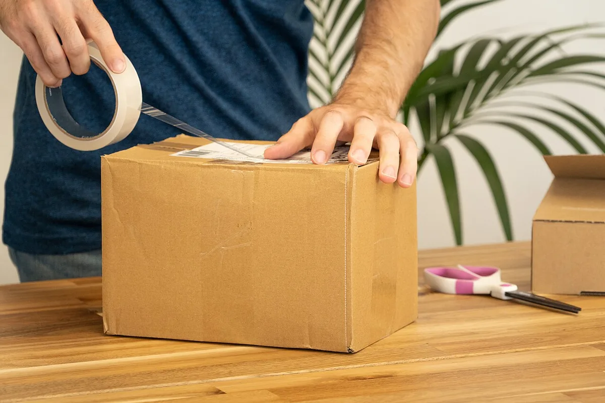 return shipping label package