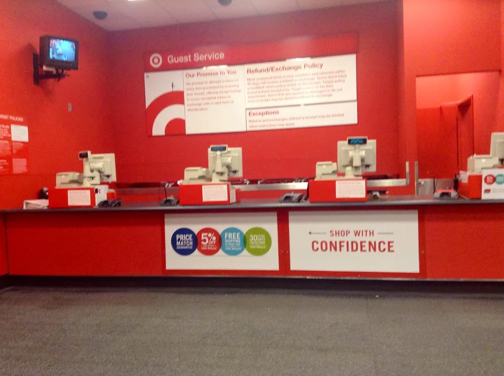 Target store return counter