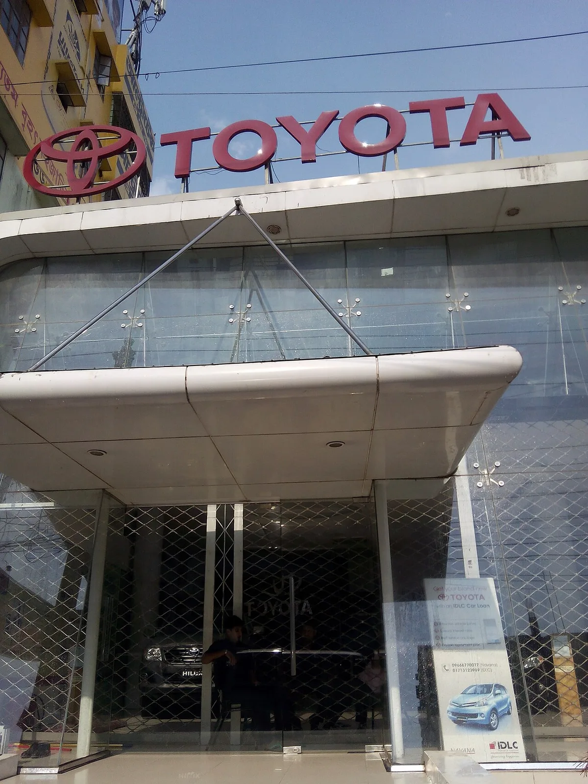 Toyota dealership